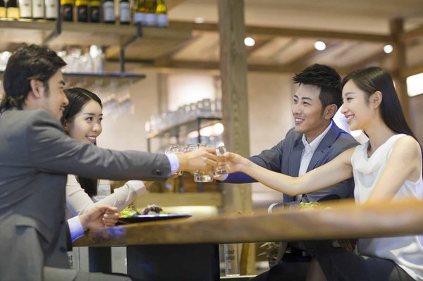 Pourquoi faire des soirées avec ses collaborateurs ?